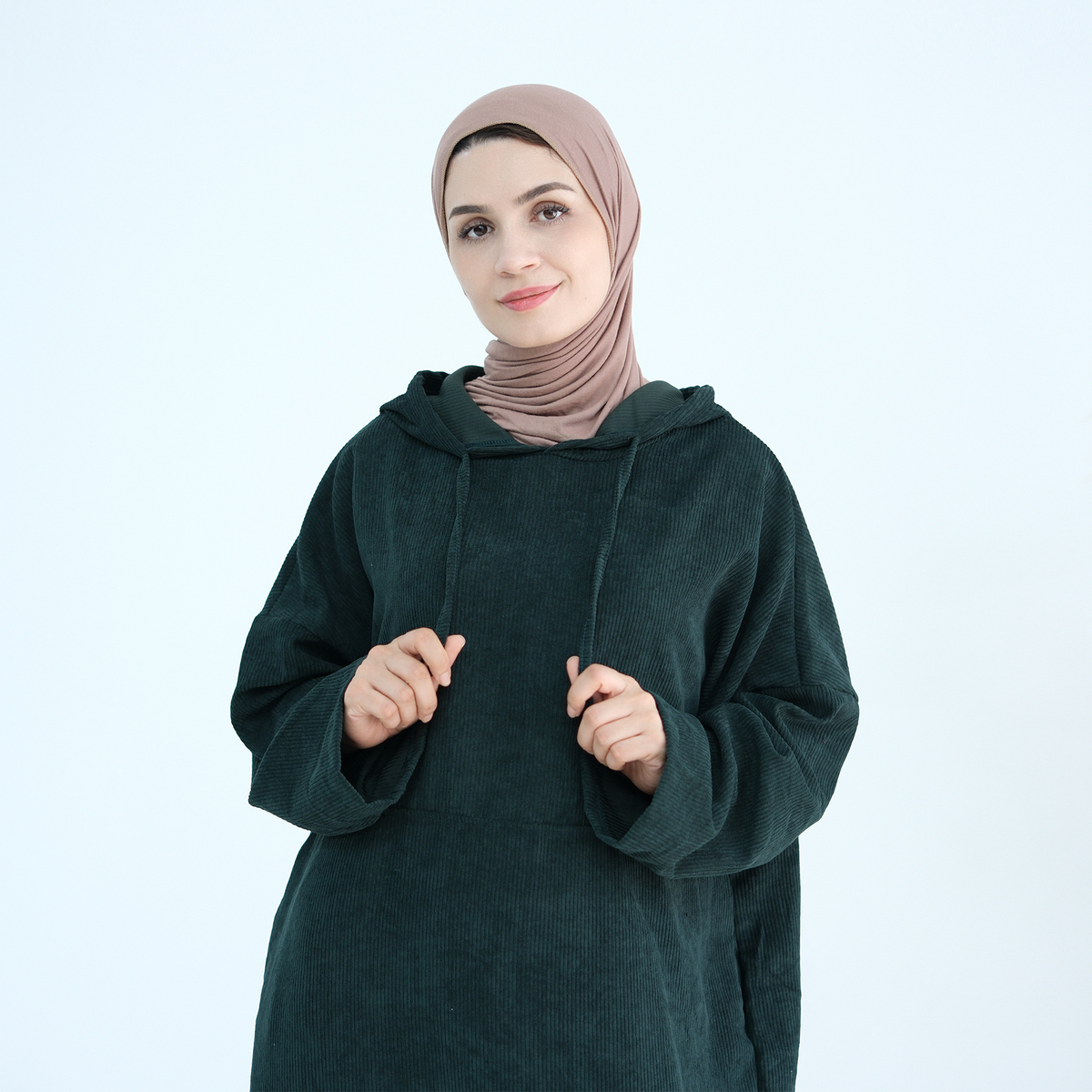 Nour Corduroy Hooded Abaya – LY75